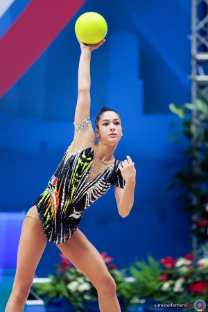 aa q raffaeli sofia ita sfe08861 copia simone ferraro ph